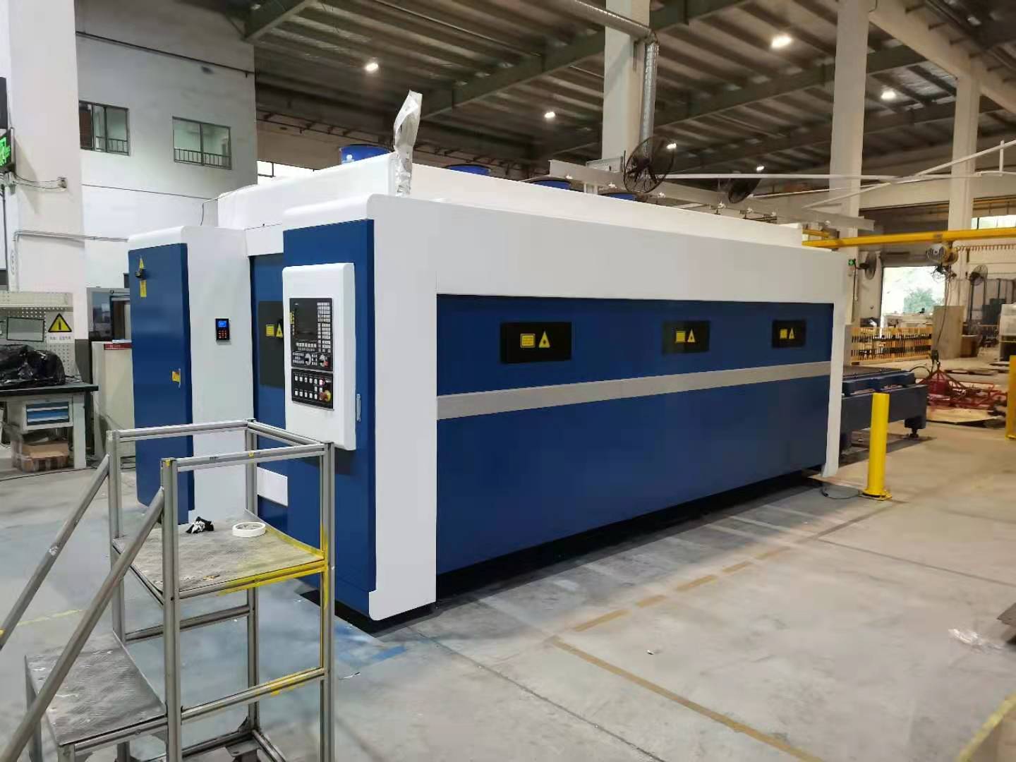 激光切割机喷漆